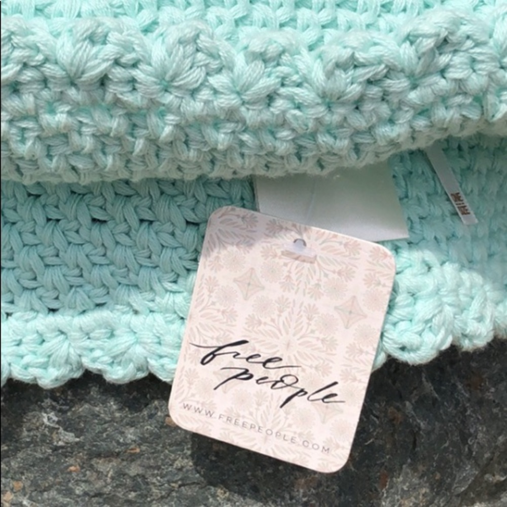 Free People☀️Pixie Knit Bucket Hat☀️ - Picture 5 of 9